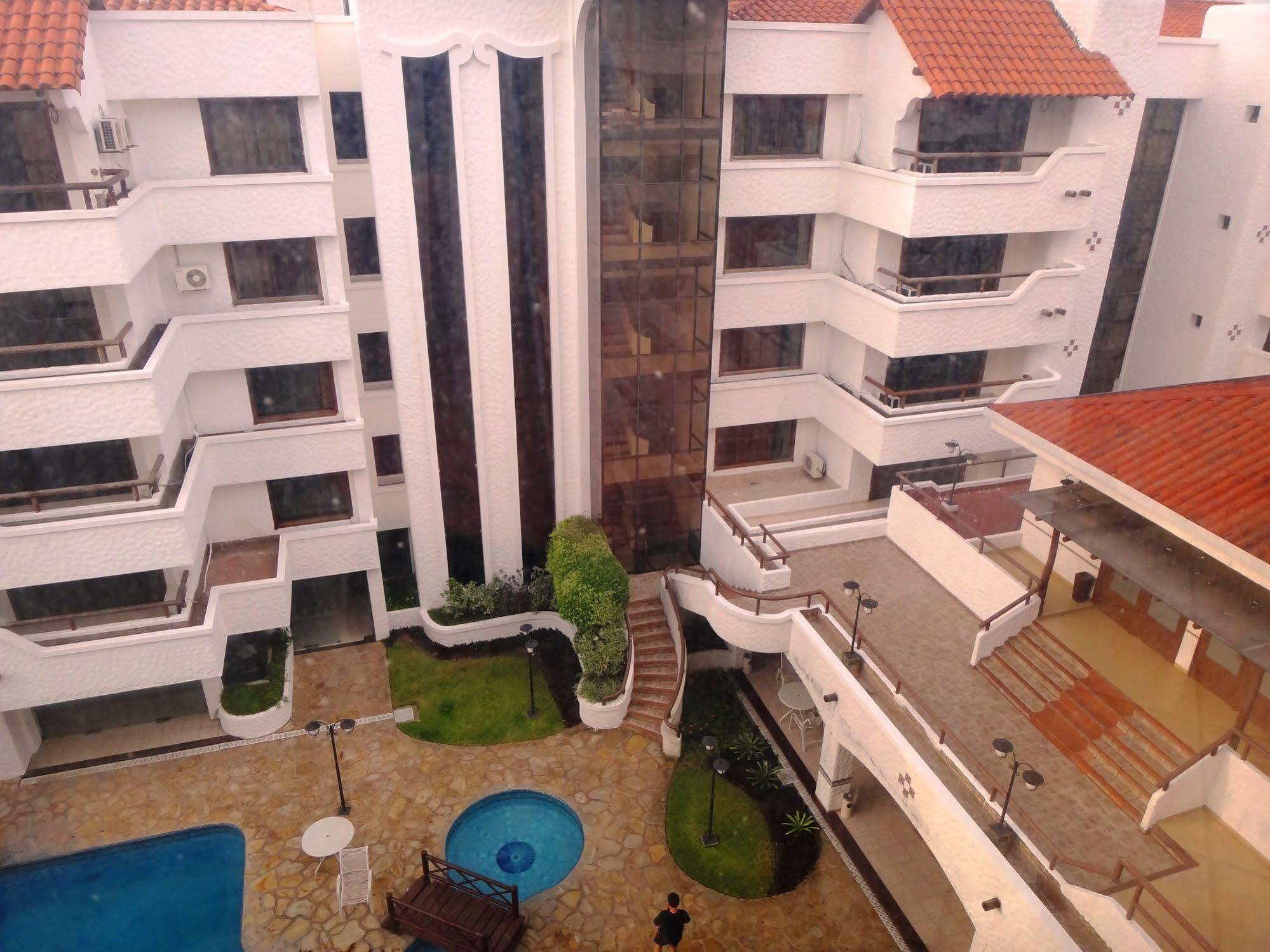 Paulistania Casa Blanca Hotel Santa Cruz de La Sierra Exterior foto